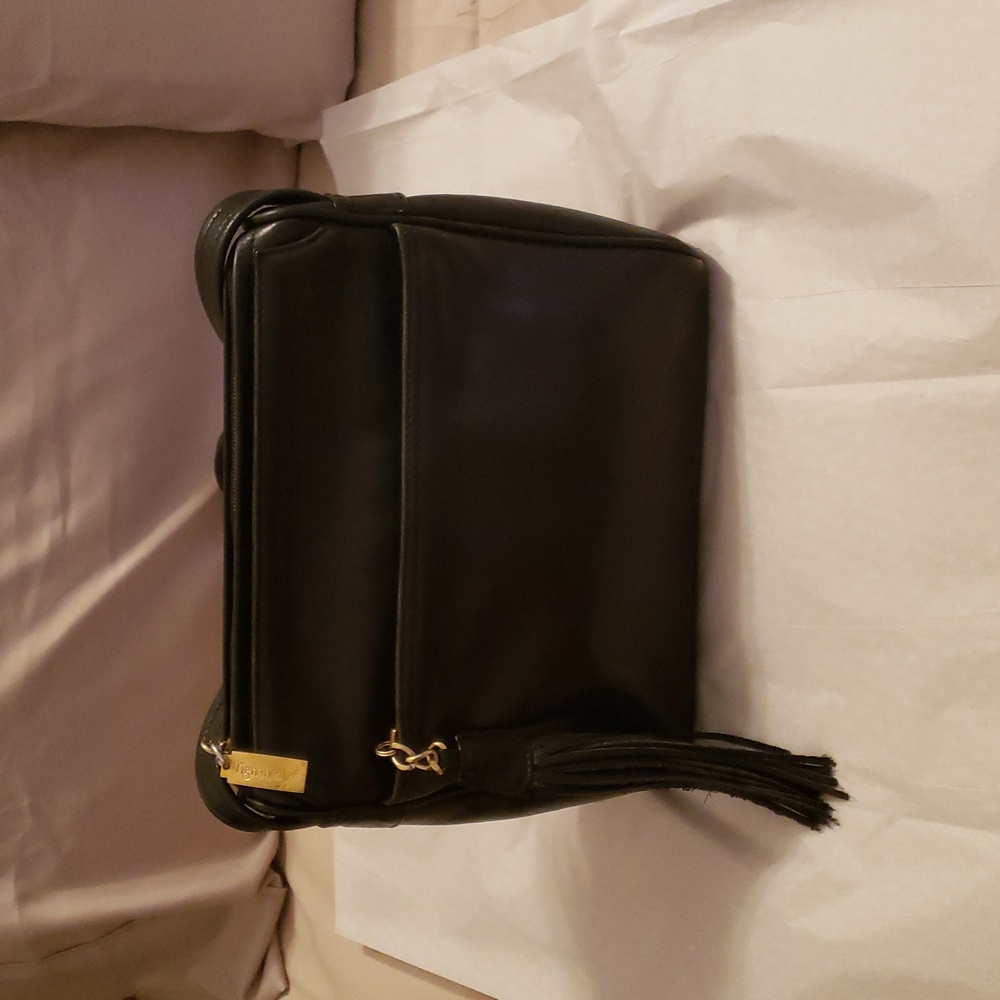 Tignanella Leather Shoulder Bag Black